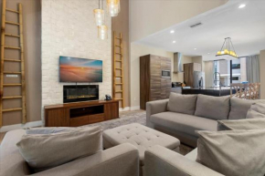 4 Bedrooms - 4,5 Bathrooms - Magic Village 7541 Bd